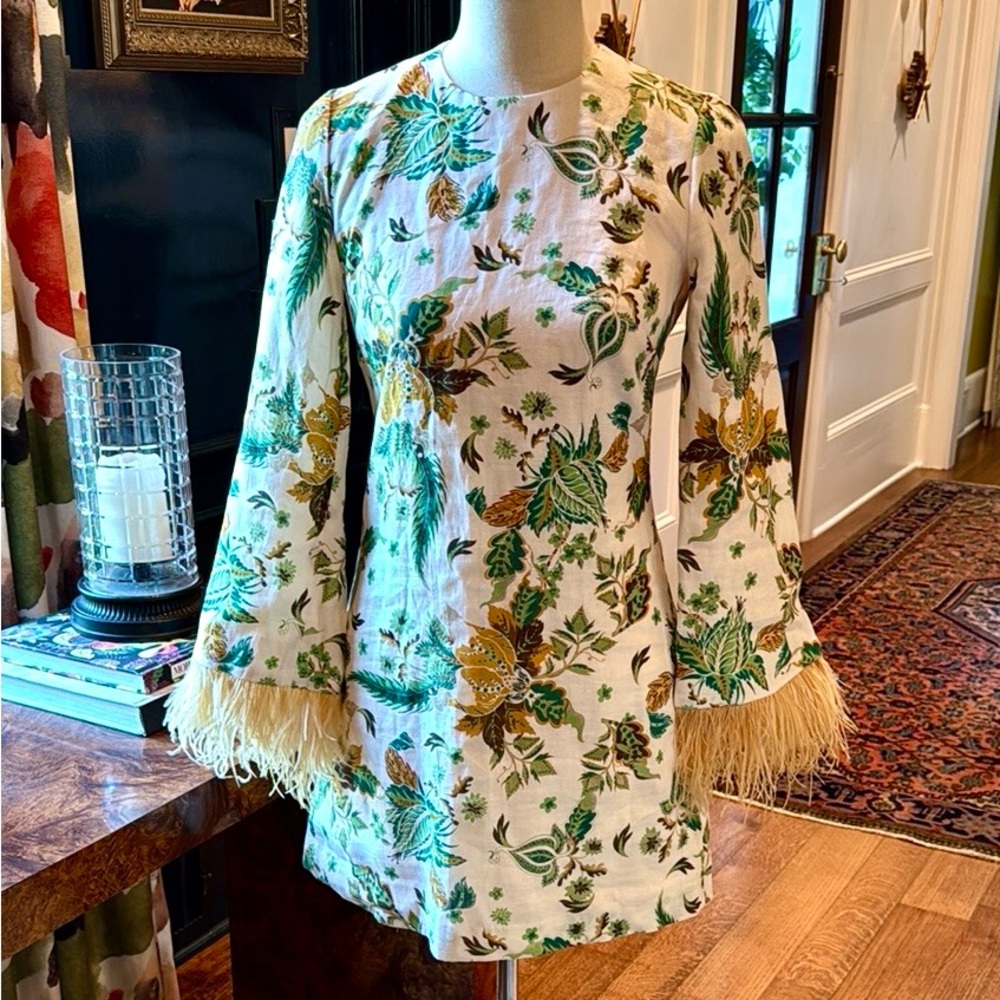 ANTONIO MELANI Green and White Sheath Dress with Bell Sleeves